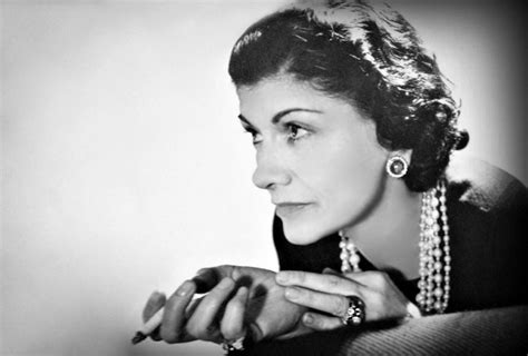 gabrielle chanel biographie|coco Chanel founded.